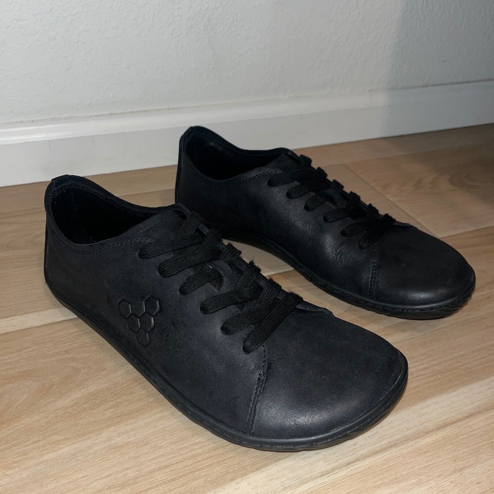Vivobarefoot Leather Addis. Barefoot minimalist shoes